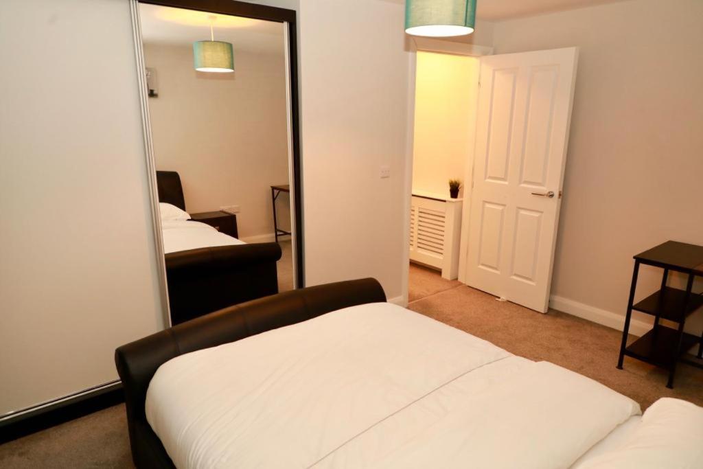 Lovely 2- Bedroom Apartment In Belfast Ngoại thất bức ảnh