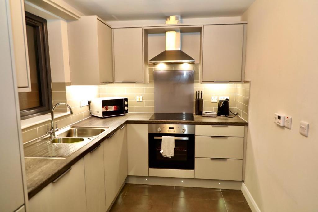 Lovely 2- Bedroom Apartment In Belfast Ngoại thất bức ảnh